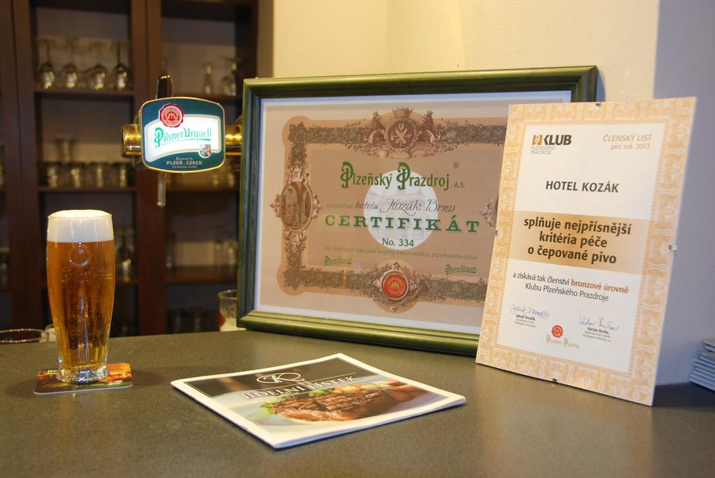 Hotel Kozak เบอร์โน ภายนอก รูปภาพ