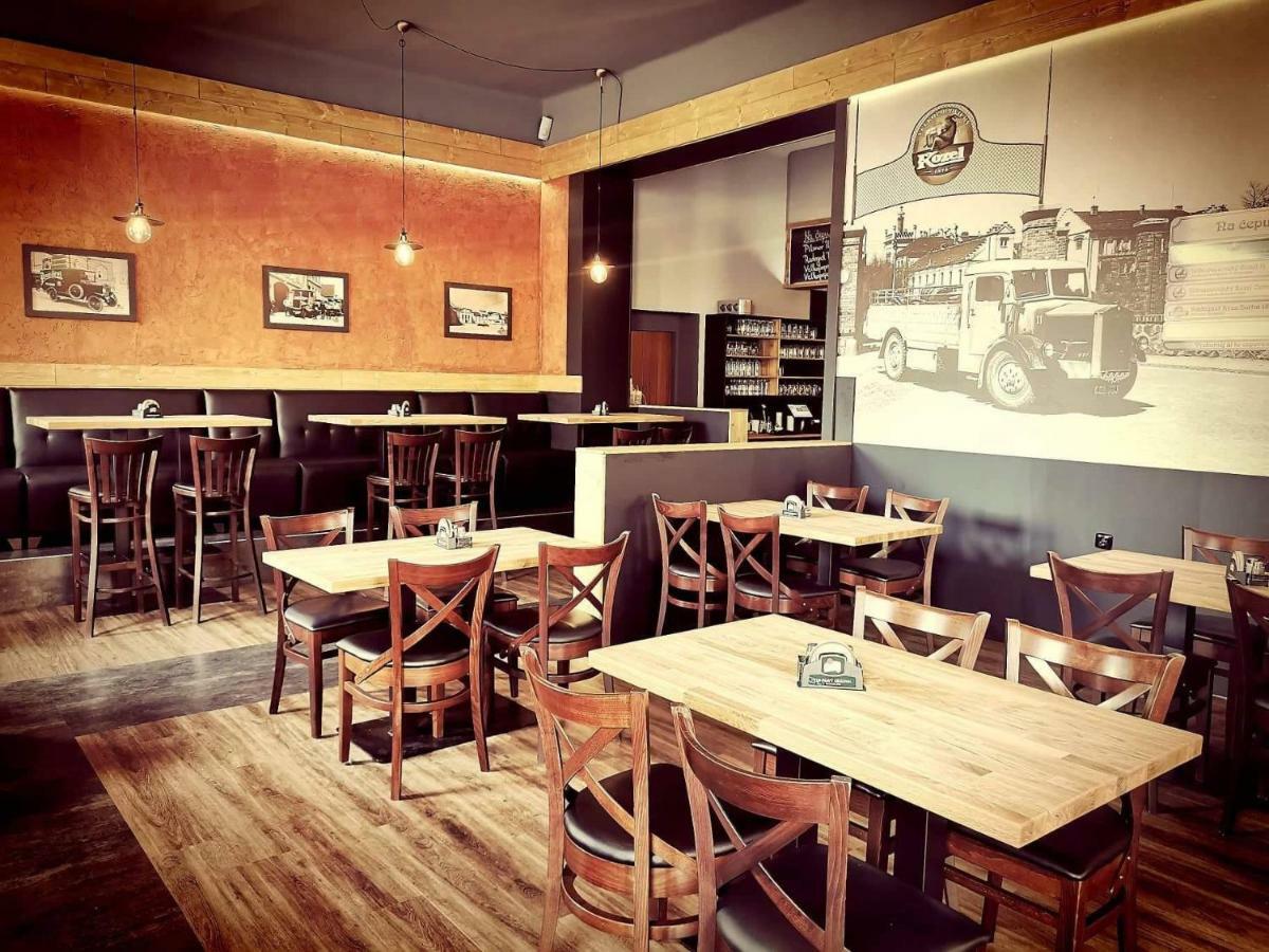 Hotel Kozak เบอร์โน ภายนอก รูปภาพ